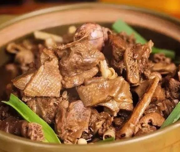 蛟塘炆鸭肉:肇庆高要蛟塘镇特产美食-蛟塘炆鸭肉,产地宝