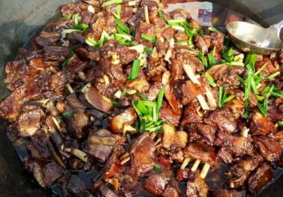 余杭红烧羊肉:杭州市余杭特色美食红烧羊肉,产地湖羊肉,产地宝