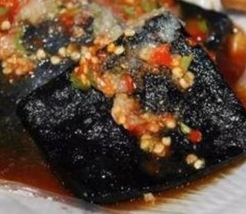 明光油炸臭豆腐:滁州明光特色美食小吃臭豆腐,产地食品臭豆腐,产地宝
